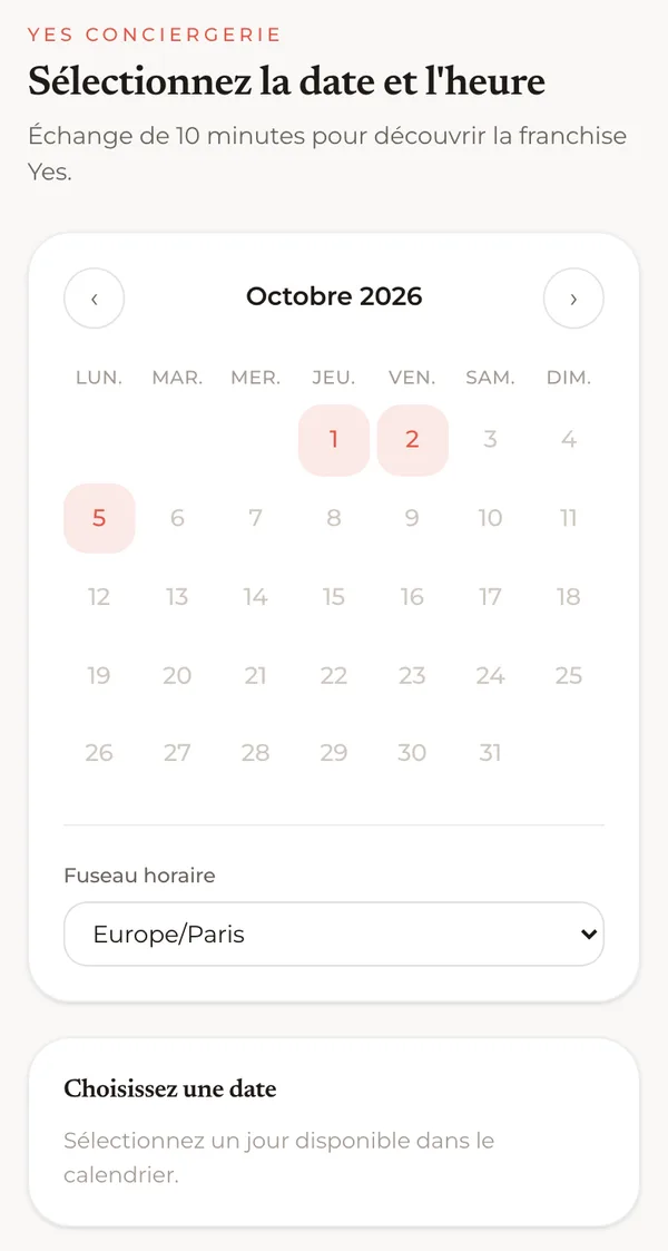 Un agenda de réservation dans une page de vente, sur téléphone : « Sélectionnez la date et l'heure », échange de 10 minutes, calendrier avec les jours libres, choix du fuseau horaire.